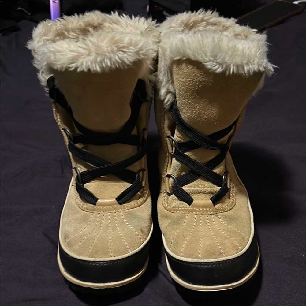 Womens Sorel Winter short boots - Tan brown